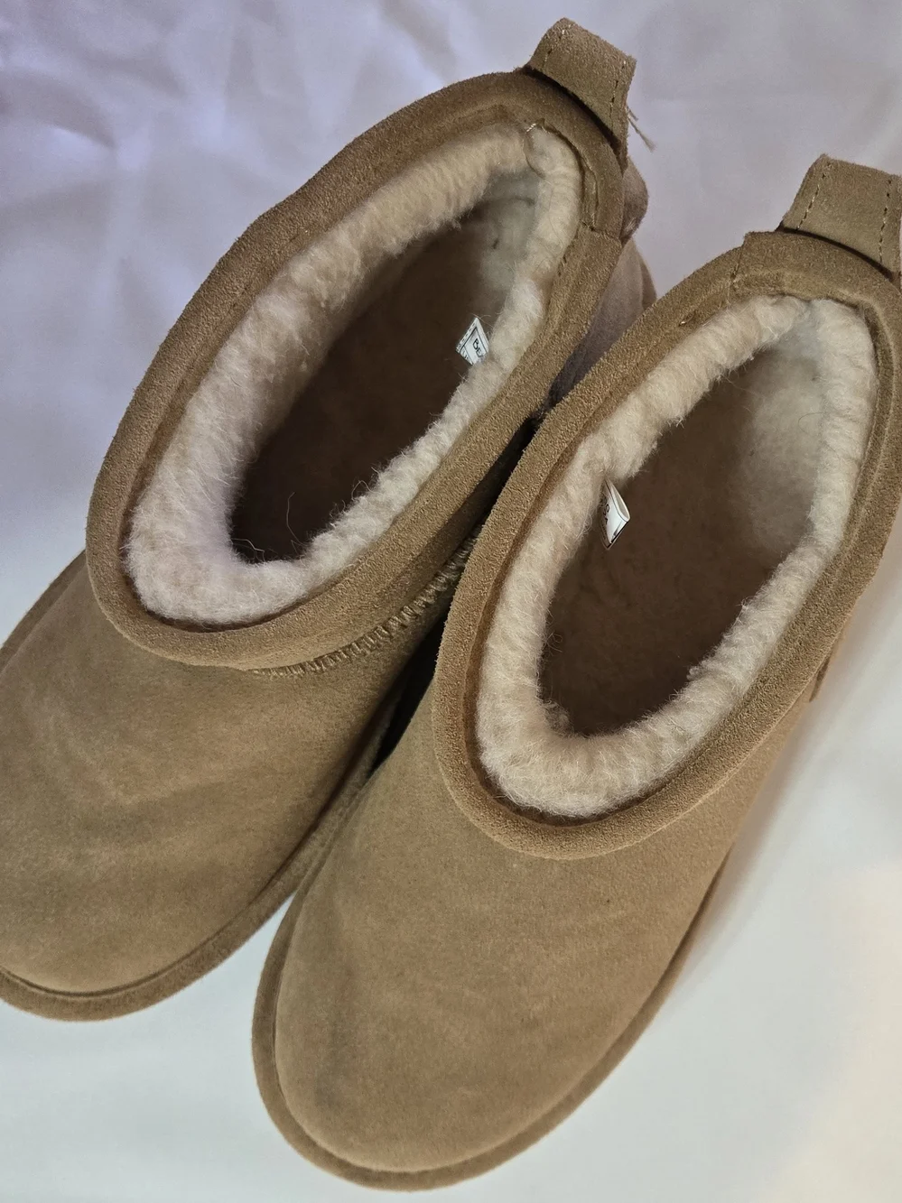 BearPaw Women’s Sz 9 Suede Platform Shorty Ankle Boots in Tan